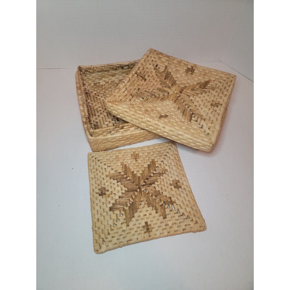 Large WOVEN SEAGRASS RATTAN 9" TRIVET HOT PAD IN MATCHING BASKET BOX BOHO
